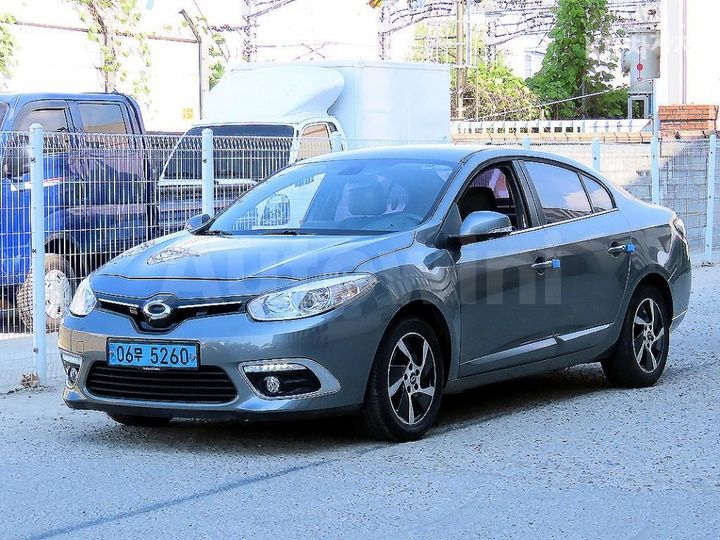 Renault SM3