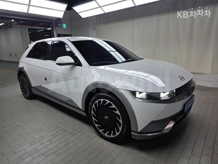 Hyundai Ioniq5 2022 — 3