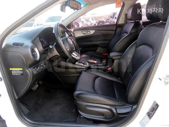 Kia K3 2020 — 5