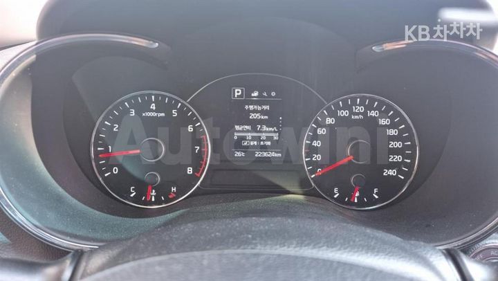 Kia K3 2016 KNAFK412BGA639206 — 4