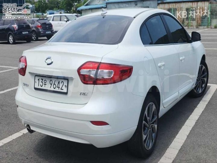 Renault SM3