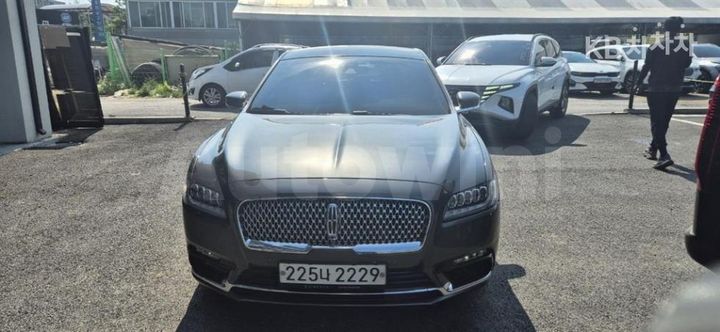 Lincoln Continental