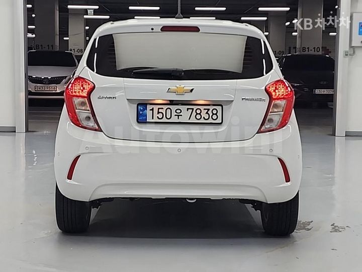 Chevrolet Spark 2022 KLYDC487DNC016451 — 3