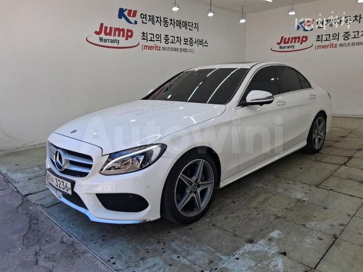 Mercedes-Benz C Class 2018 — 2