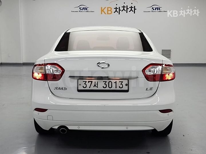 Renault SM3 2011 KNMC4C2HMBP096515 — 3