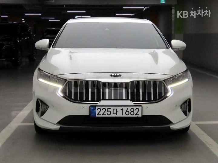 Kia K7 2020 KNALC41BBLA237870 — 2