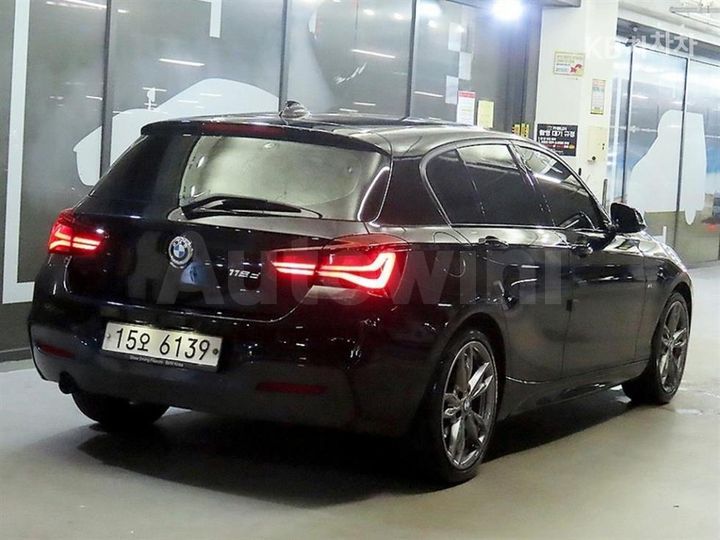BMW 1 Series 2018 WBA1S5104JV995233 — 4