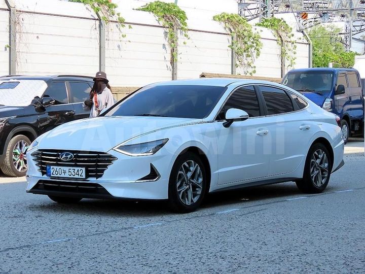 Hyundai Sonata 2021 KMHL141EBMA154069 — 2