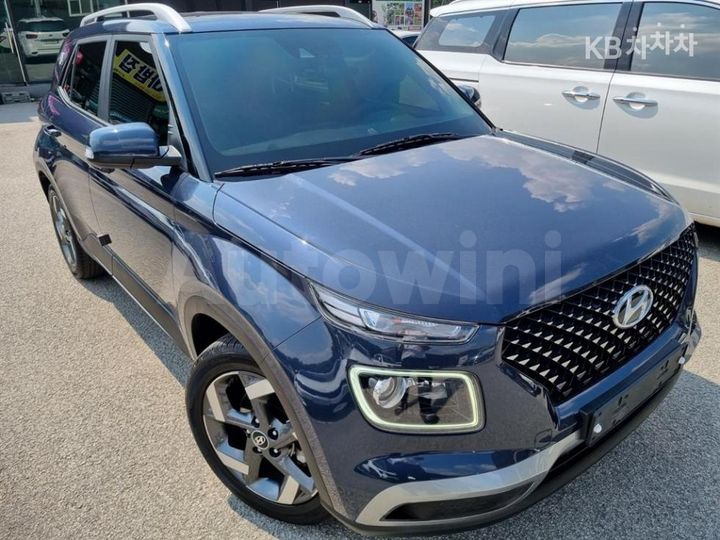 Hyundai Venue