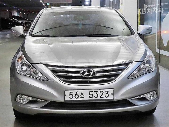 Hyundai Sonata 2013 KMHEC41ABDA498649 — 2