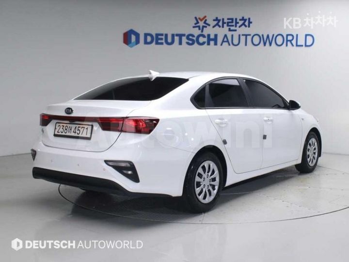 Kia K3 2021 KNAF141BEMA917916 — 2