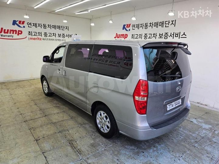 Hyundai Starex 2011 — 4