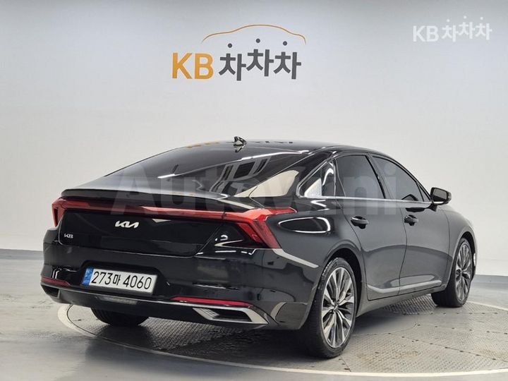 Kia K8 2022 KNAM241BBNA004924 — 3
