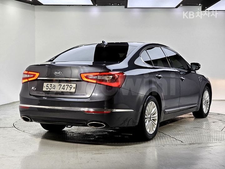 Kia K7 2013 KNALL415BDA105746 — 4