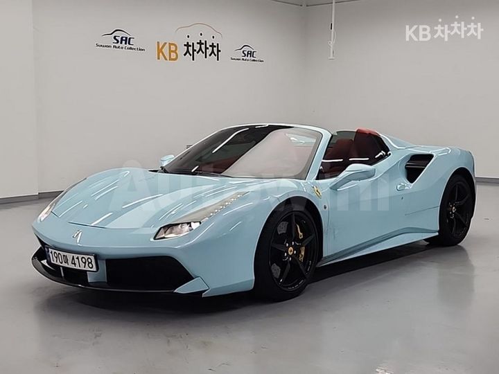Ferrari 488