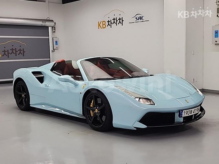Ferrari 488 2017 ZFF80AML7H0223761 — 4
