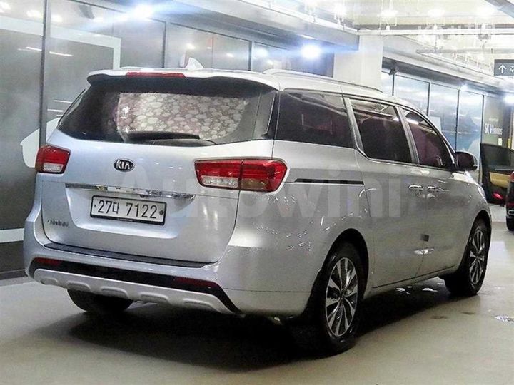 Kia Carnival 2015 KNAMB81ABFS005200 — 4