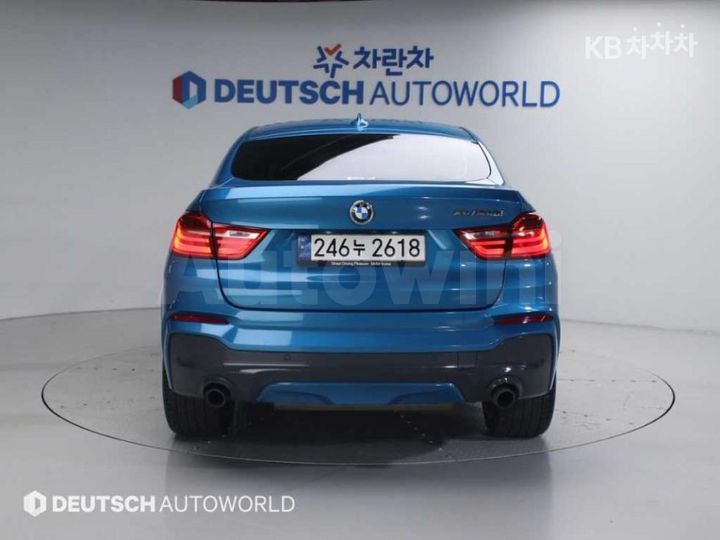 BMW X4 2016 WBAXW7103G0T75568 — 4