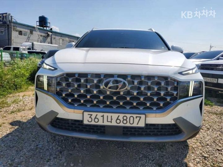 Hyundai SantaFe 2023 — 3