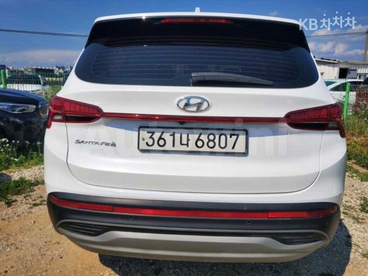 Hyundai SantaFe 2023 — 4