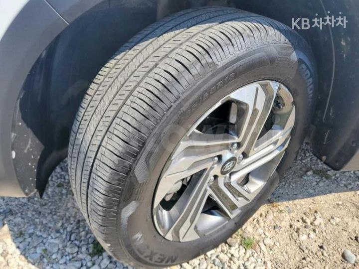 Hyundai SantaFe 2023 — 5