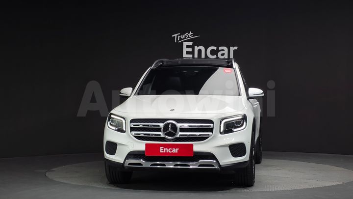 Mercedes Benz GLB Class 2022 — 3
