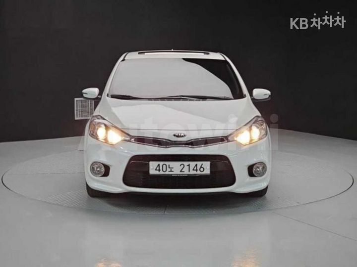 Kia K3 2014 — 2