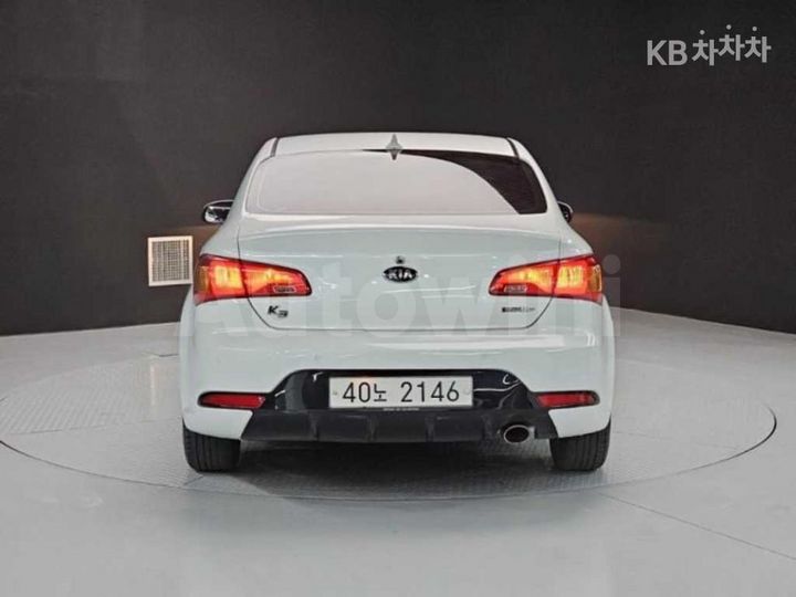 Kia K3 2014 — 3