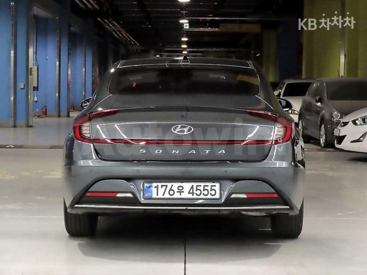 Hyundai Sonata 2023 — 3
