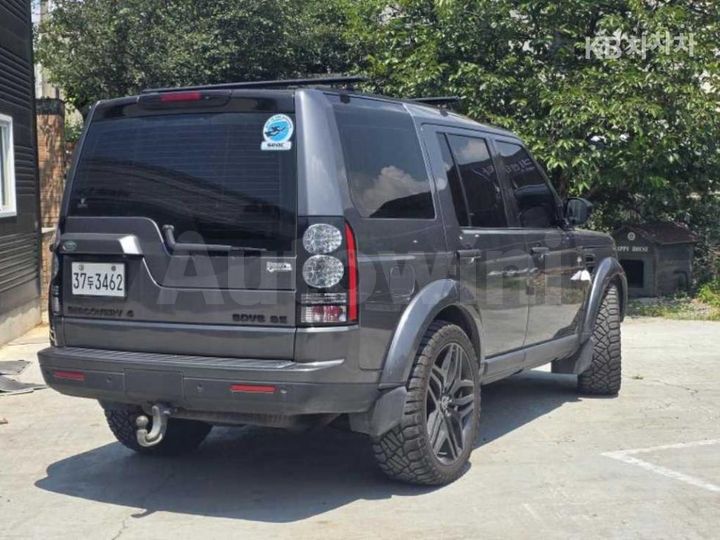 Land Rover Discovery 2013 — 3