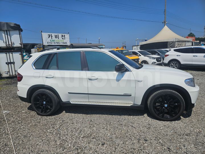 BMW X5 2011 — 3