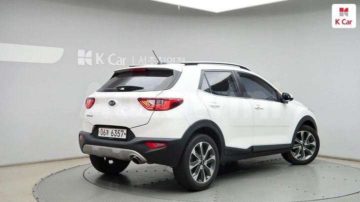 Kia Stonic 2018 — 2