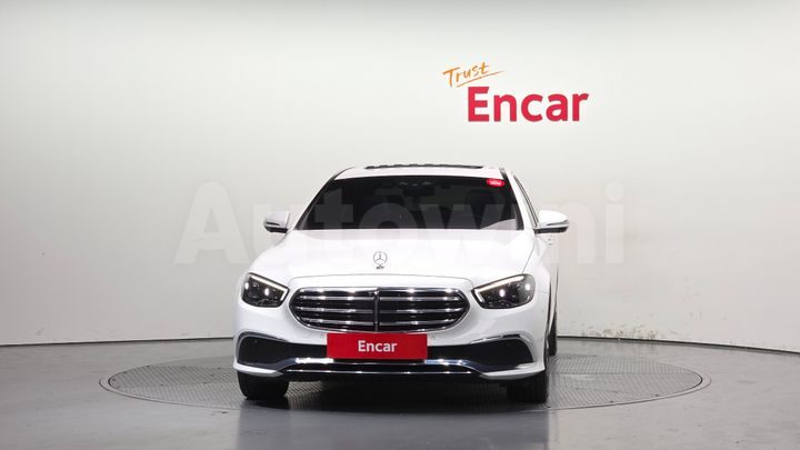 Mercedes-Benz E Class 2021 — 3
