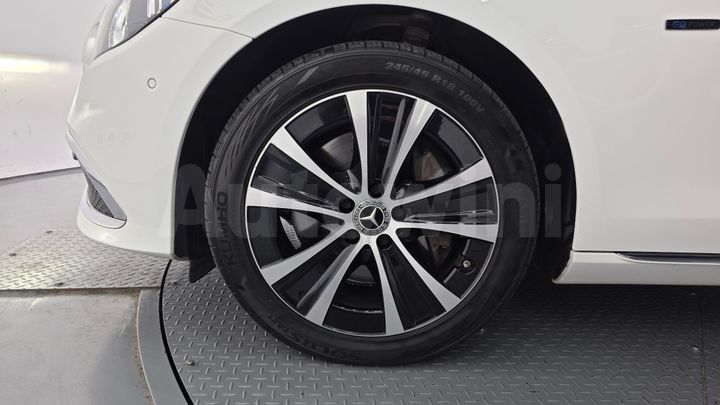 Mercedes-Benz E Class 2021 — 5