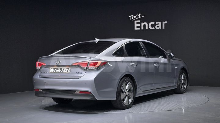 Hyundai Sonata 2017 — 2