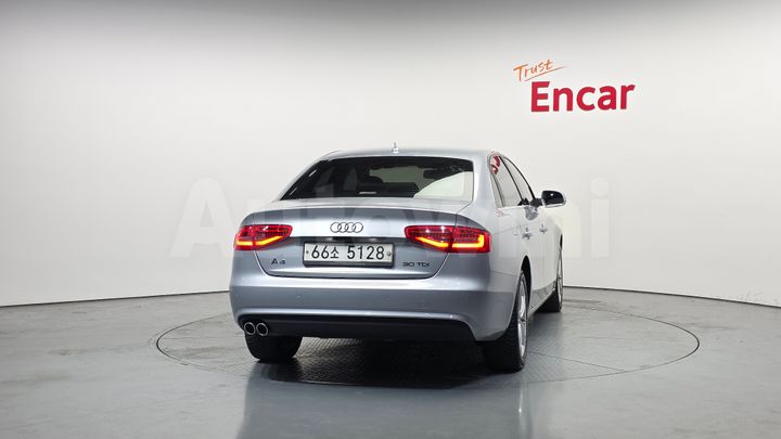 Audi A4 2015 — 4