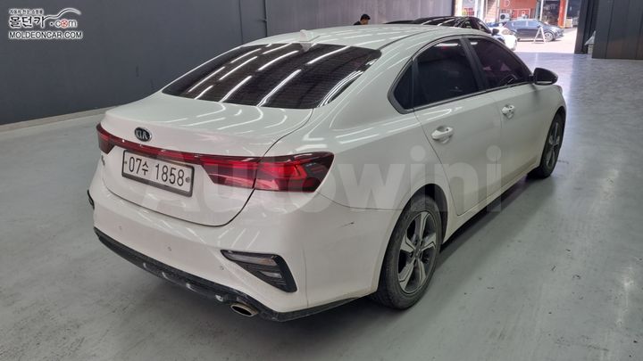 Kia K3 2018 — 2