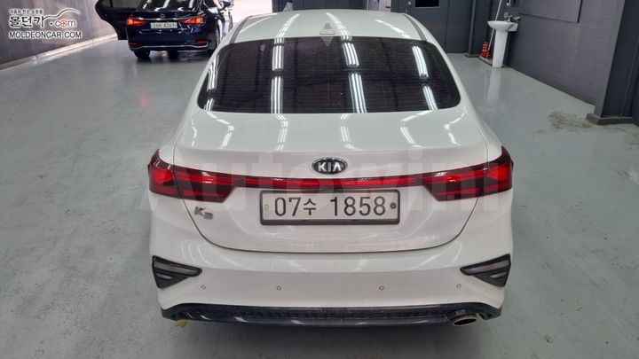 Kia K3 2018 — 4