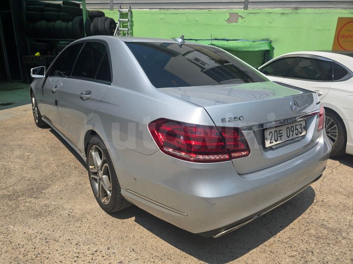 Mercedes-Benz E Class 2016 — 3