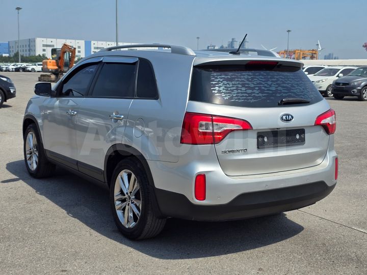 Kia Sorento 2014 — 4