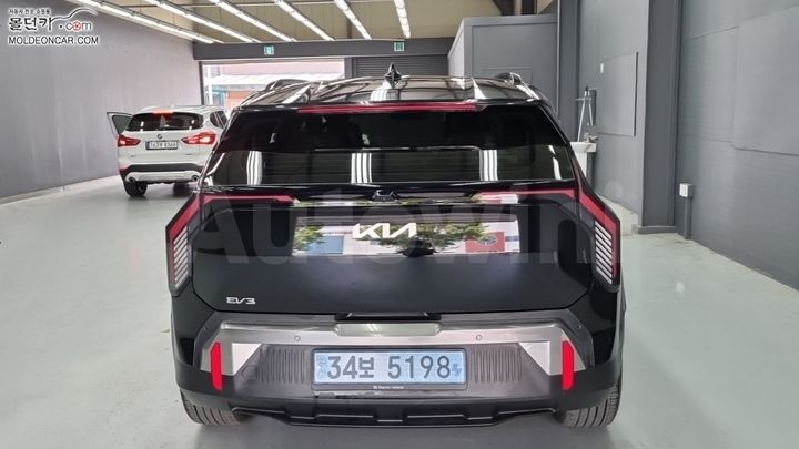 Kia EV3 2024 — 4