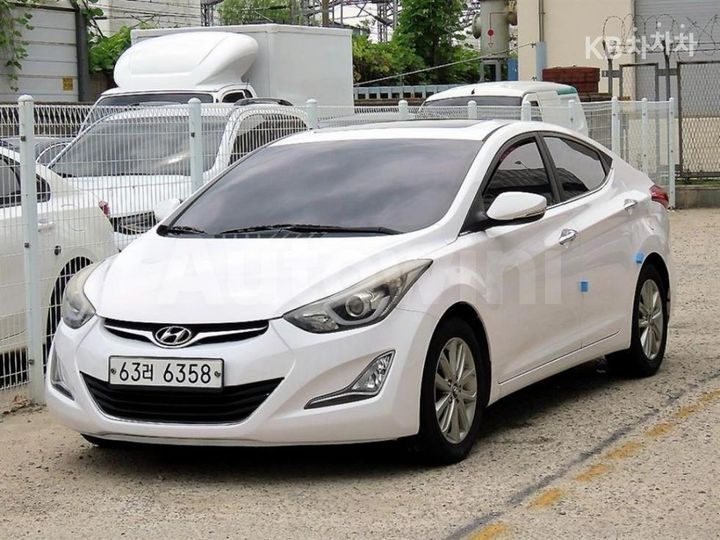 Hyundai Avante 2014 KMHDG41DBEU131838 — 2
