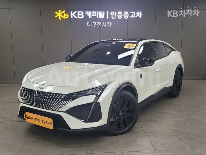 Peugeot 408