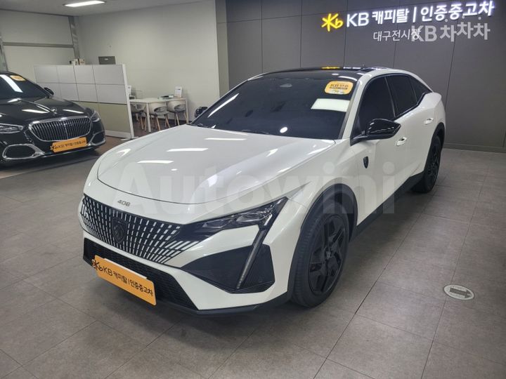 Peugeot 408