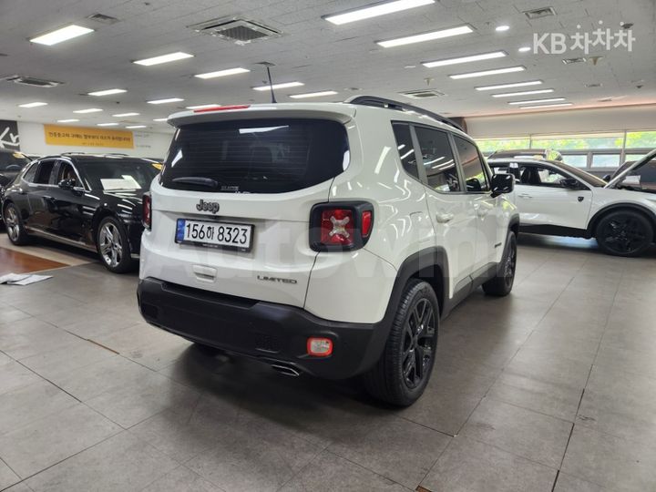 Jeep Renegade 2022 — 4