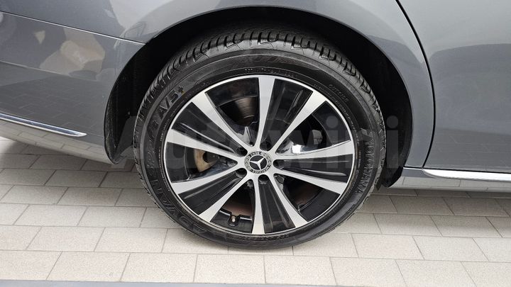 Mercedes Benz E Class 2019 — 5