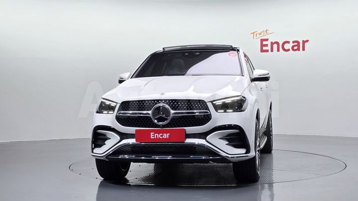 Mercedes Benz GLE Class 2023 — 3