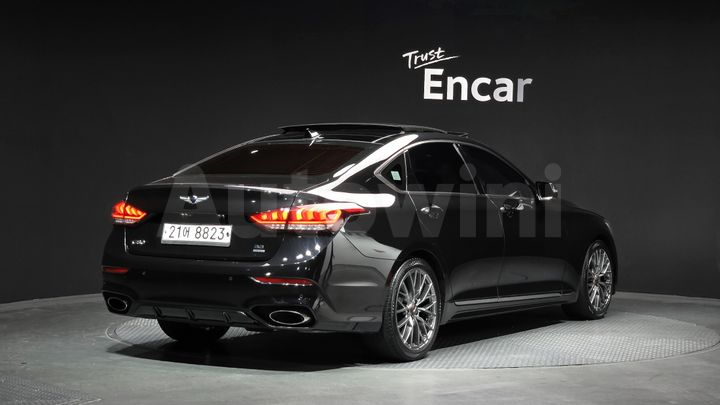 Genesis G80 2018 — 2
