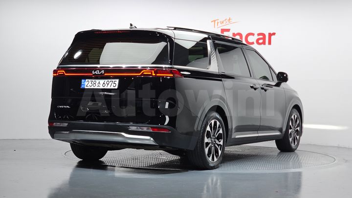 Kia Carnival 2022 — 2