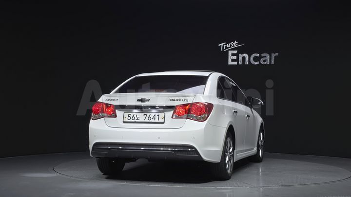 Chevrolet Cruze 2014 — 4